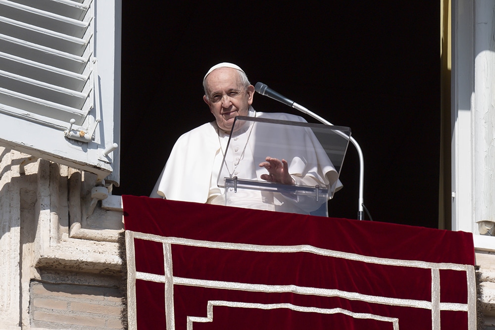 POPE SUNDAY ANGELUS VATICAN