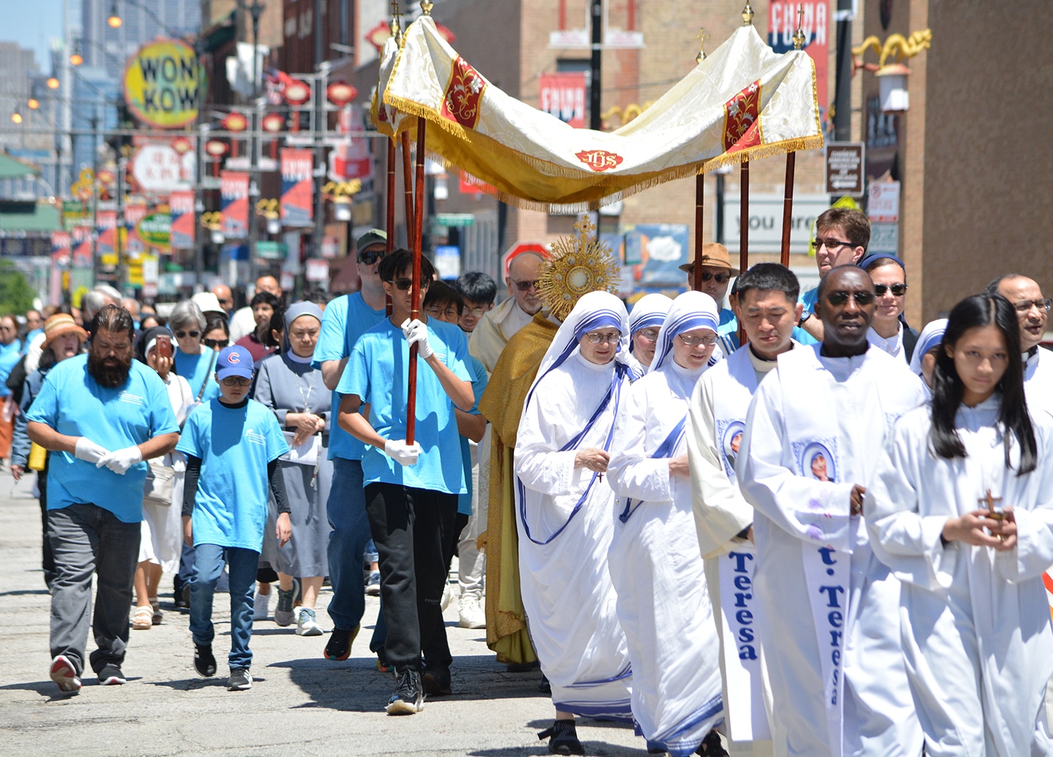 CHICAGO CORPUS CHRISTI PROCESSION