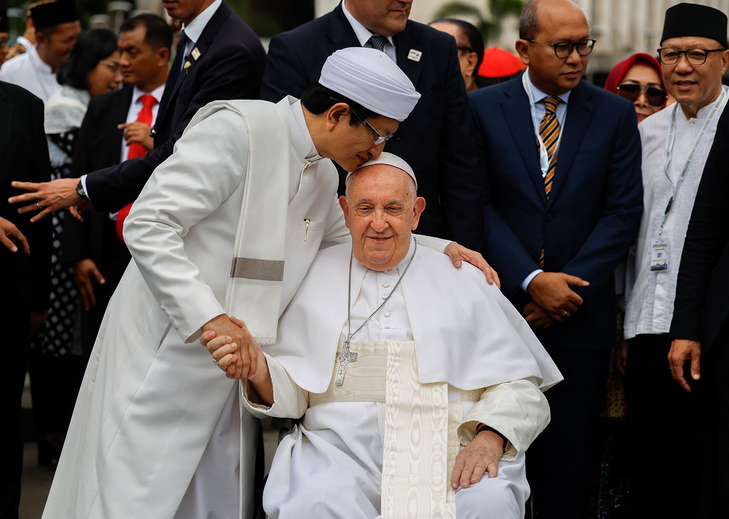 POPE FRANCIS INDONESIA RELIGIOUS LEADERS