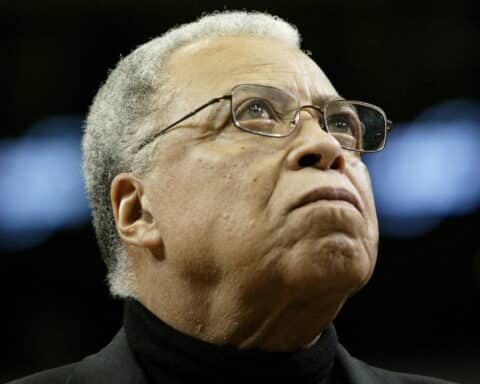 JAMES EARL JONES DIES