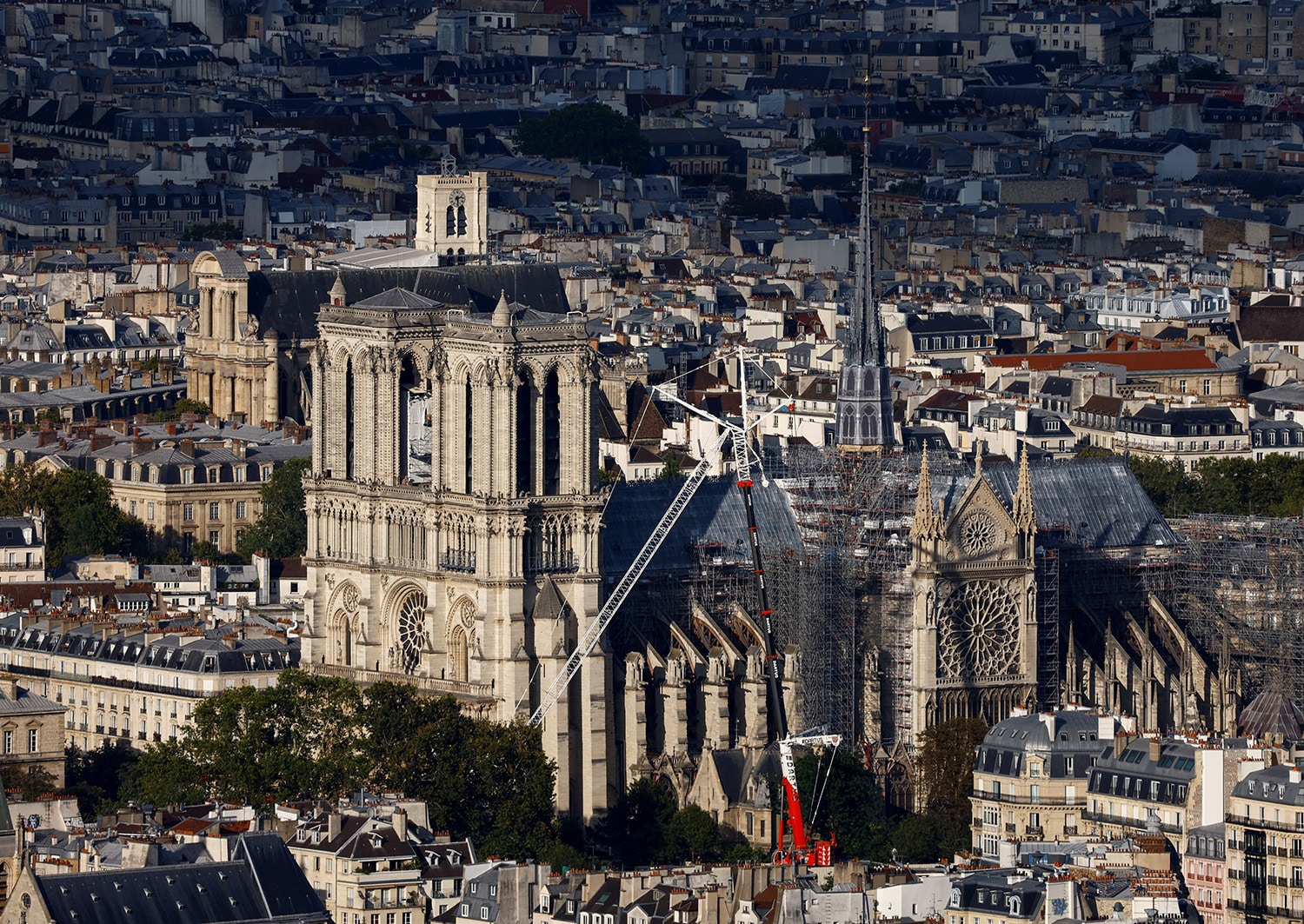 NOTRE DAME CATHEDRAL PARIS